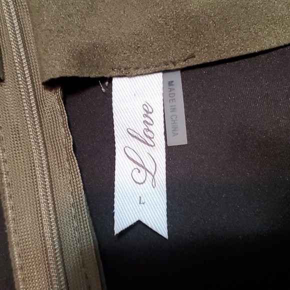 Love Green Faux Suede Skorts Size Large - Picture 5 of 6